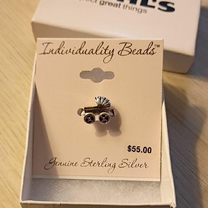 Kohls Silver Baby Carriage Charm 25$